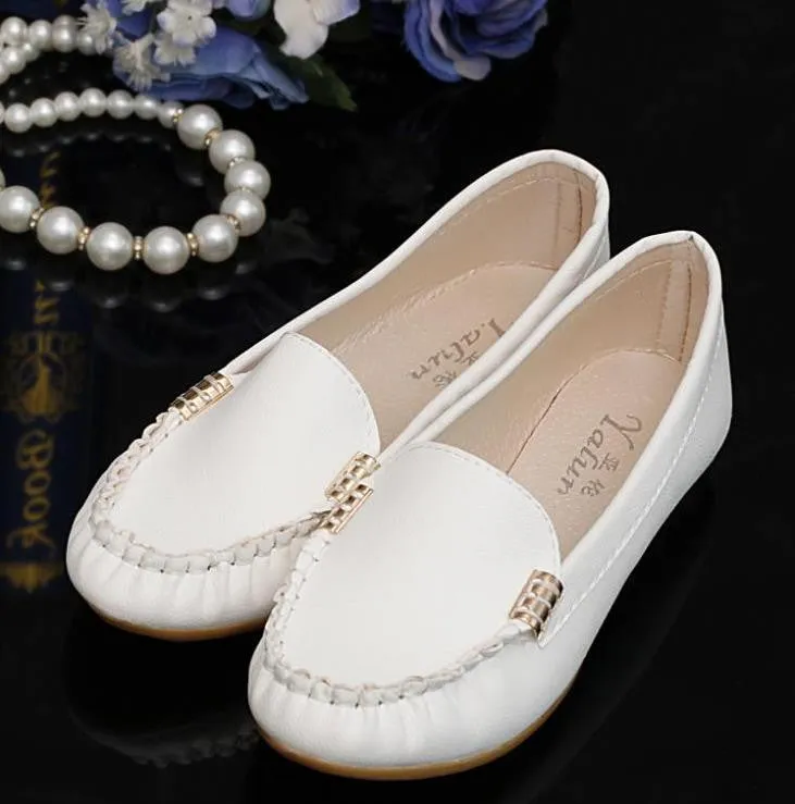 New Arrivals women flats leather fashion shoes slip on woman loafer