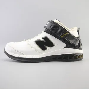 NEW BALANCE BB 8026