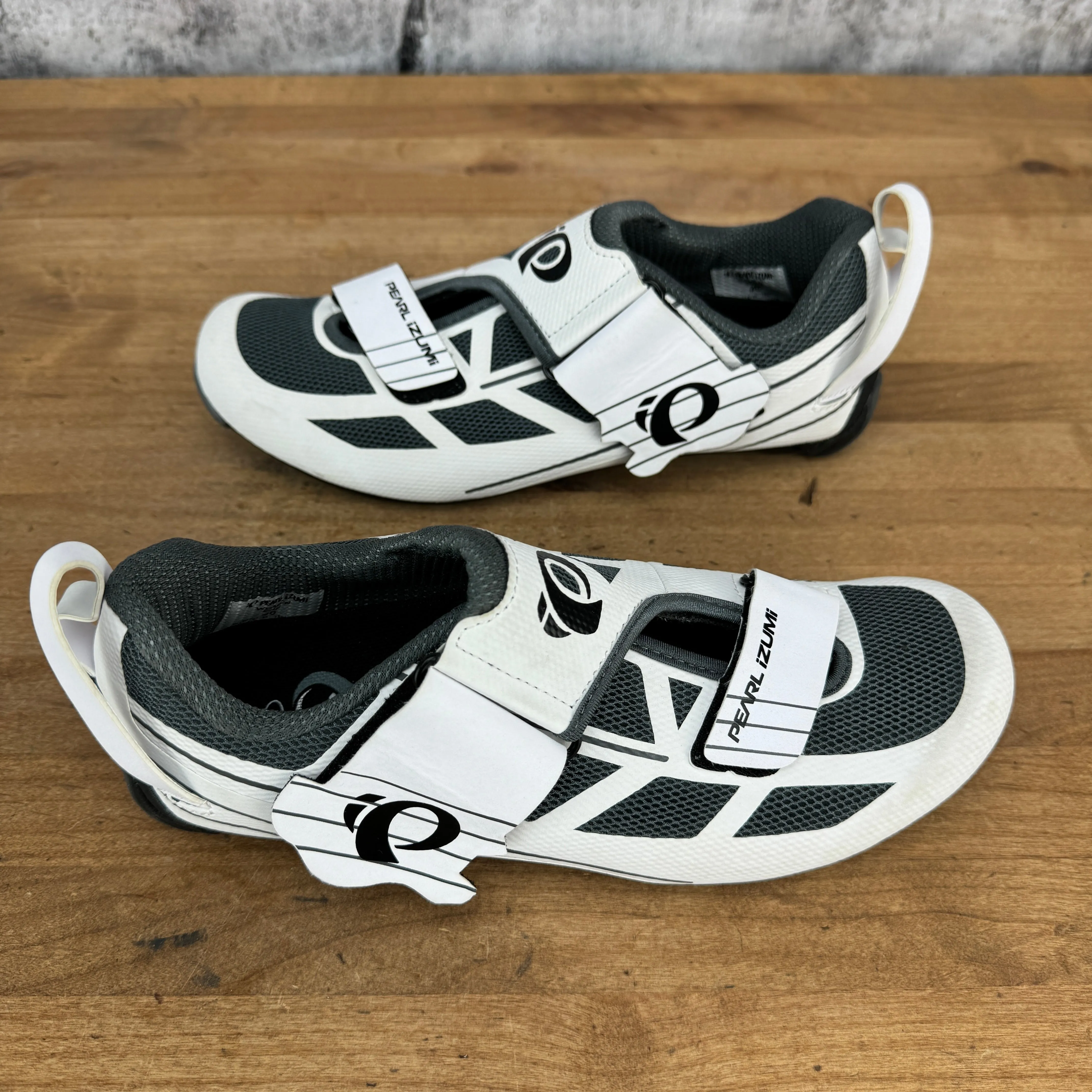 New! Pearl iZumi W Tri Fly V1 Women's 40 EU 3-Bolt Cycling Shoes Velcro White