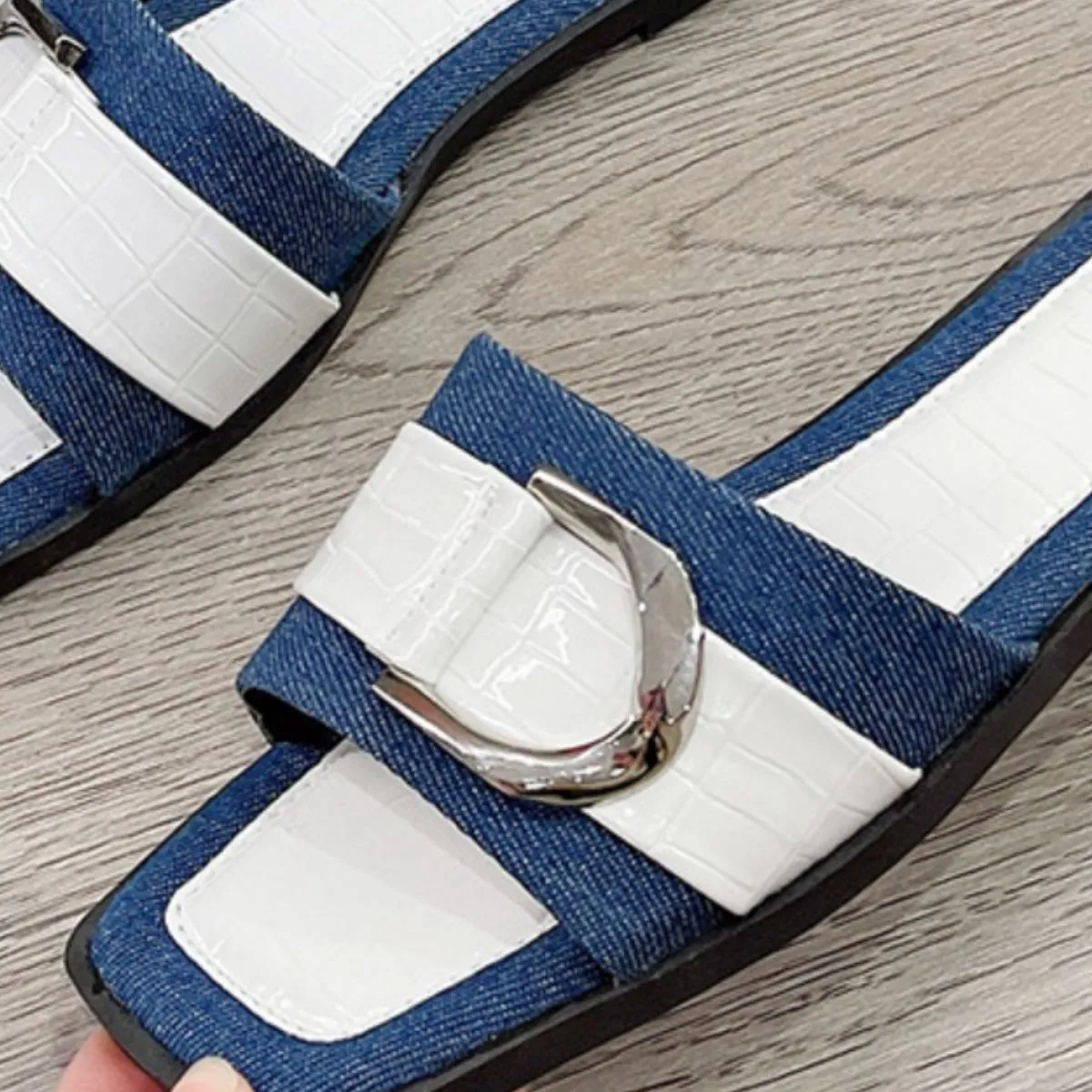 TEEK - Buckle Trim Open Toe Sandals